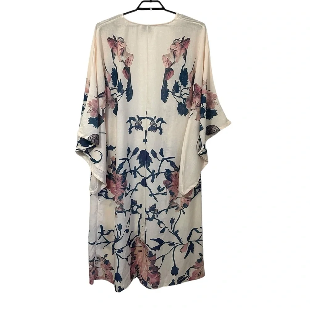Bonne Journee Womens Floral Kimono Robe Sz 1 Sm/Med? Cream Exaggerated Sleeve - Picture 3 of 6